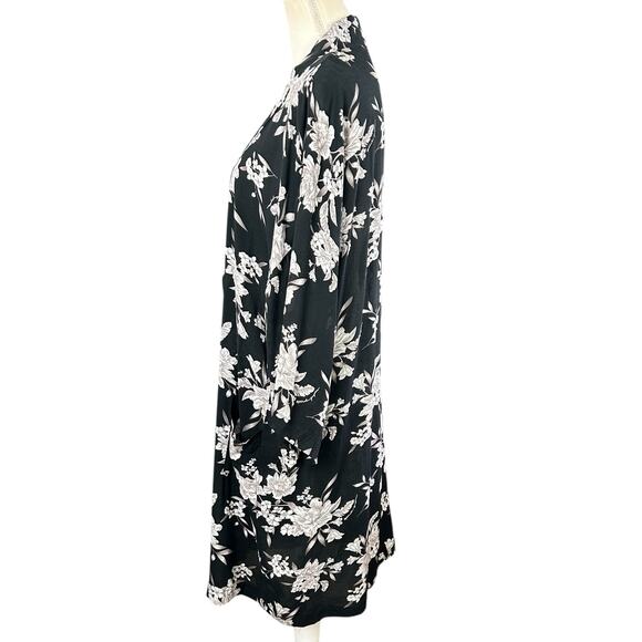 Spiritual Gangster Maya Kimono Women Sz OS Black White Tie Front Floral Cover Up - Picture 7 of 12
